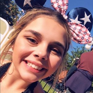 Meet your Posher, Isabella